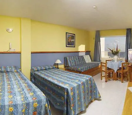 Vibra Tropical Garden Apartment Figueretas