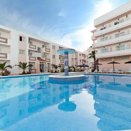 Vibra Tropical Garden Apartment